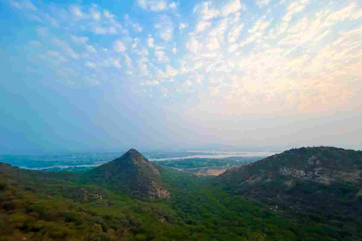 Mount Sumel Trek -  With Kanota Dam View  - Image 1